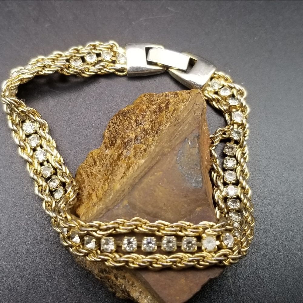 Baguette high fashion estate bracelet B804